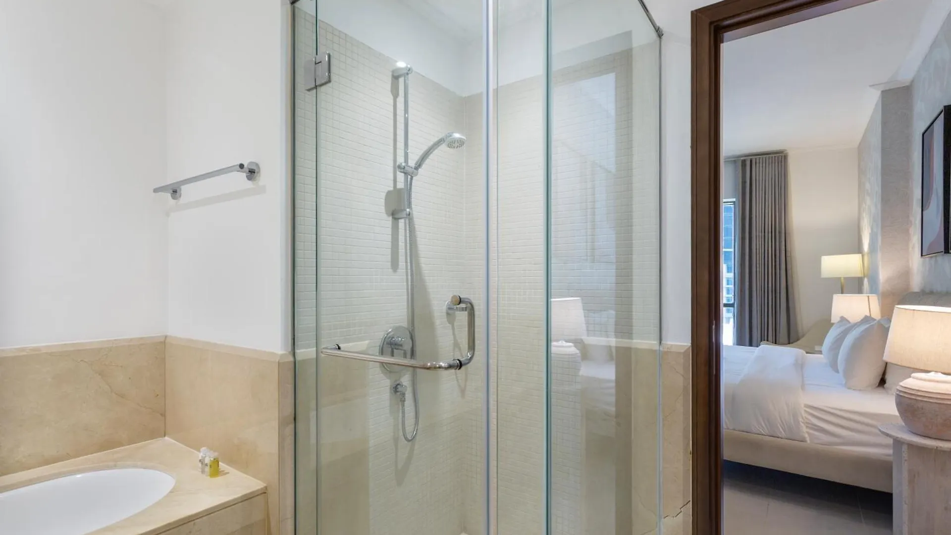 아파트 Exceptional 1-Bedroom With Pool View In Downtown 두바이